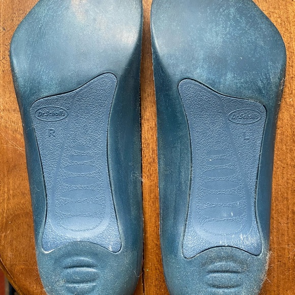 ASICS - Picture 8 of 10